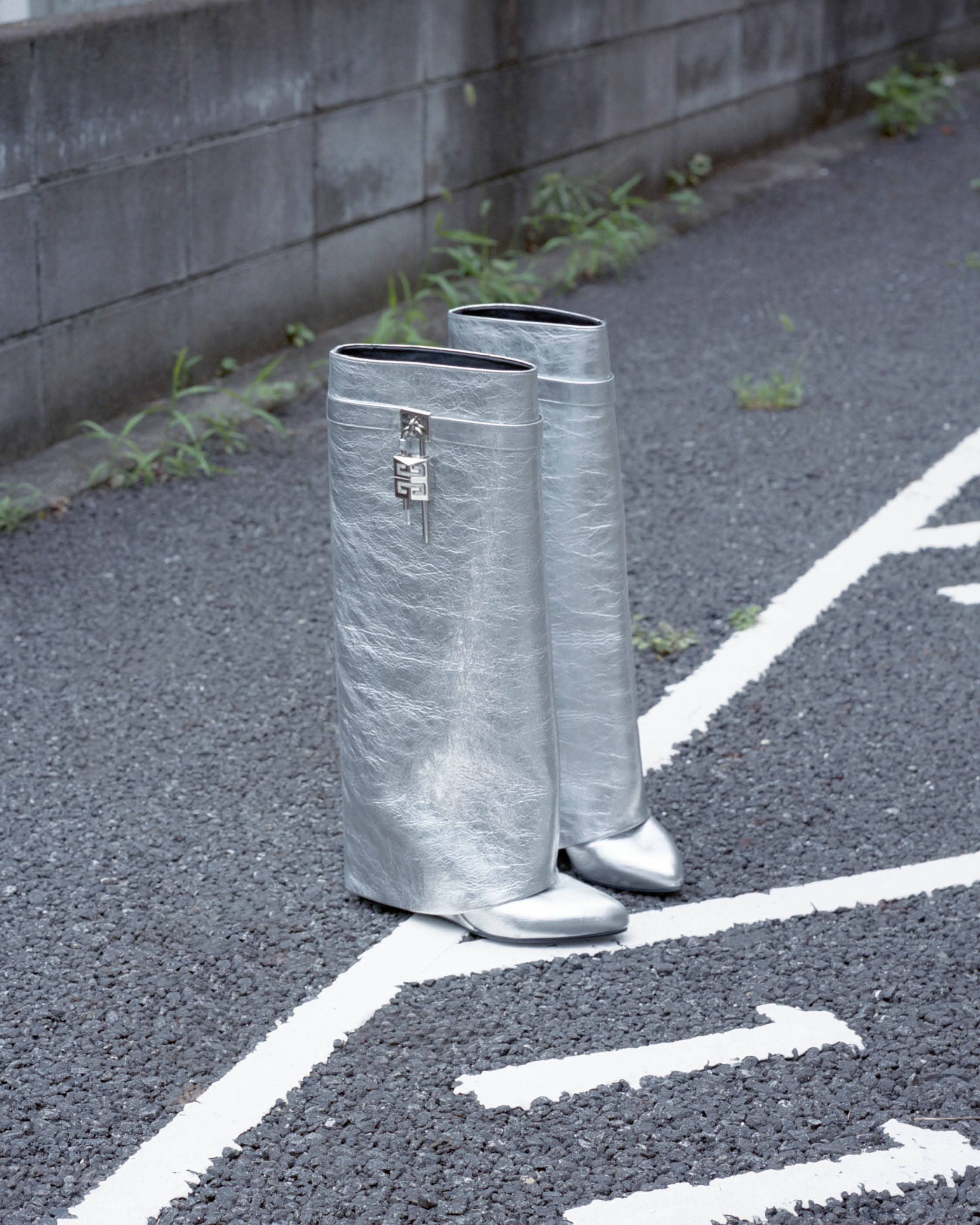 GIVENCHY THE SHARK LOCK BOOT PROJECT 2024 TAKASHI HOMMA